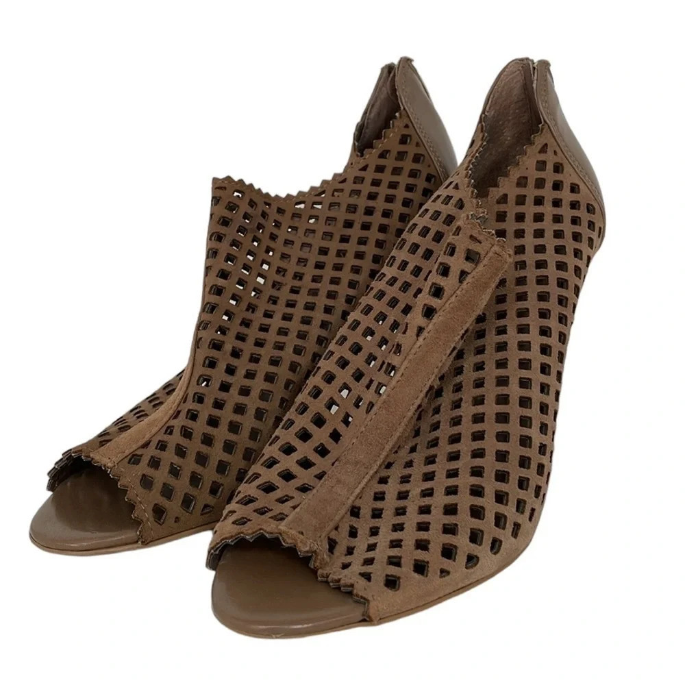 Marc Fisher Heels Women's 8 Brown Perforated Leather Open Toe Pumps Ankle
